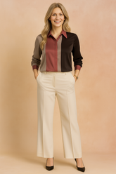 Aria | Elegant blouse with a fashionable contrast 0