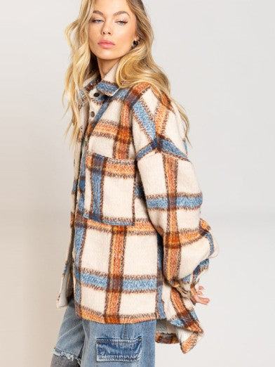 Thick Contrasting Scottish Jacket for Winter 3