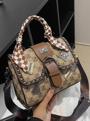 Womens Printed Square Bag - Vintage Elegance and Practicality 4