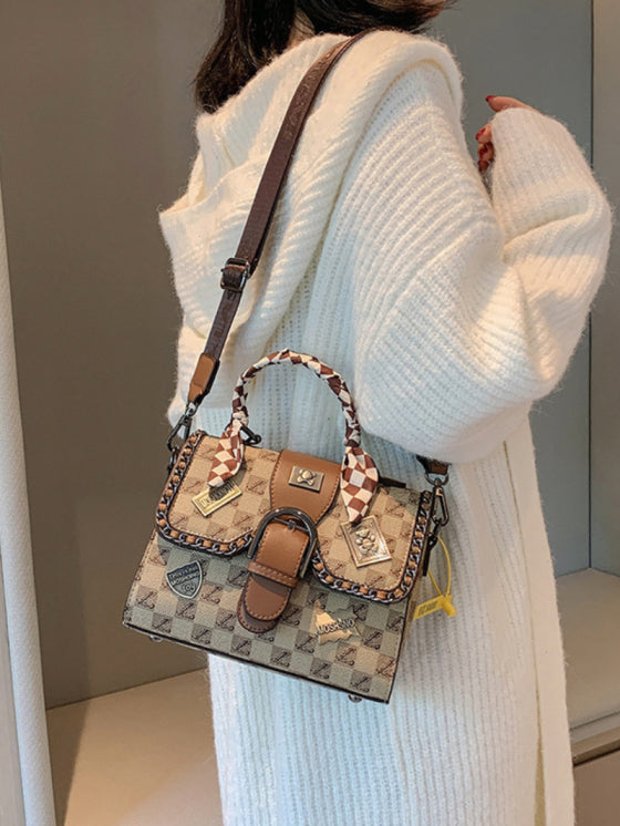 Womens Printed Square Bag - Vintage Elegance and Practicality 2