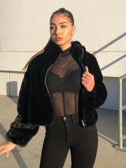 Loose Wool Jacket with Two Zips – Style and Warmth 2