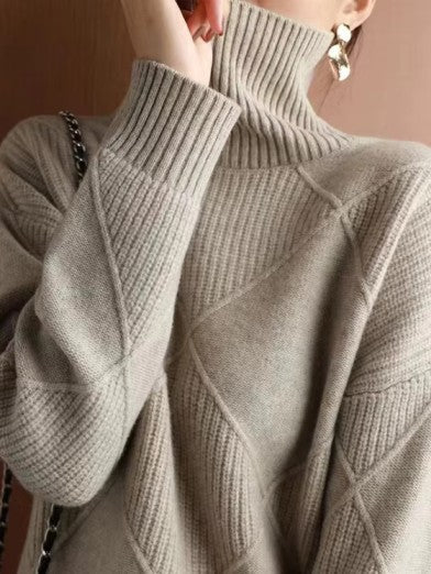 Womens Oversized Cashmere Sweater with 3D Diamond Pattern for Warmth and Style 5