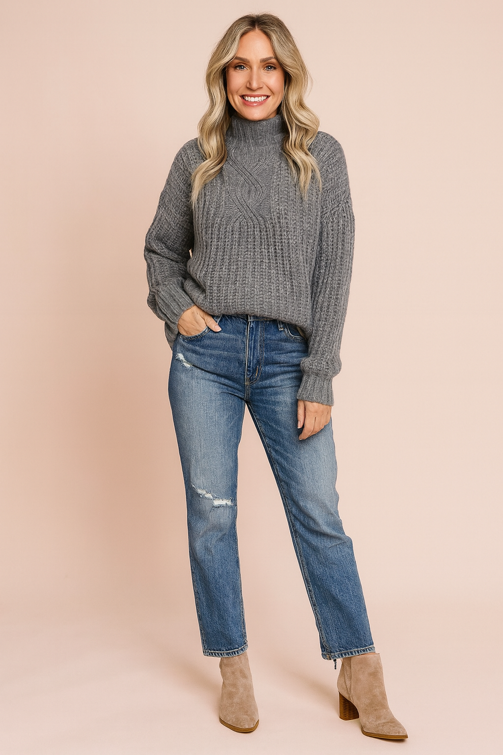 Alicja | Cable-knit turtleneck sweater 3