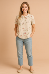 Alina | Summer blouse with a delicate pattern 2