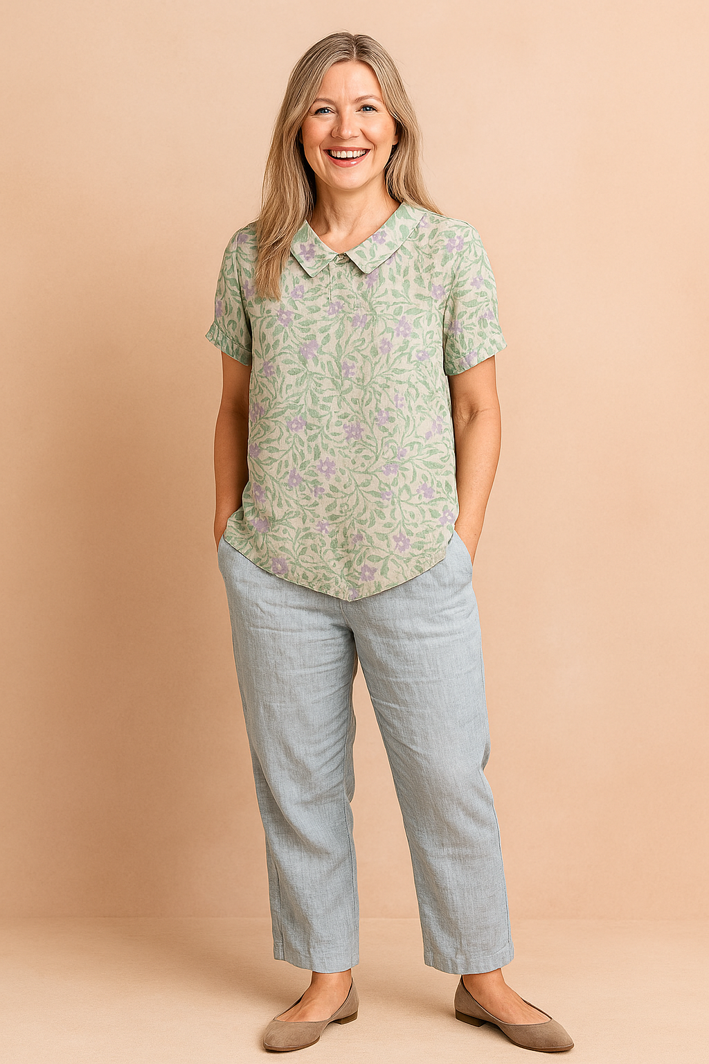 Alina | Summer blouse with a delicate pattern 7