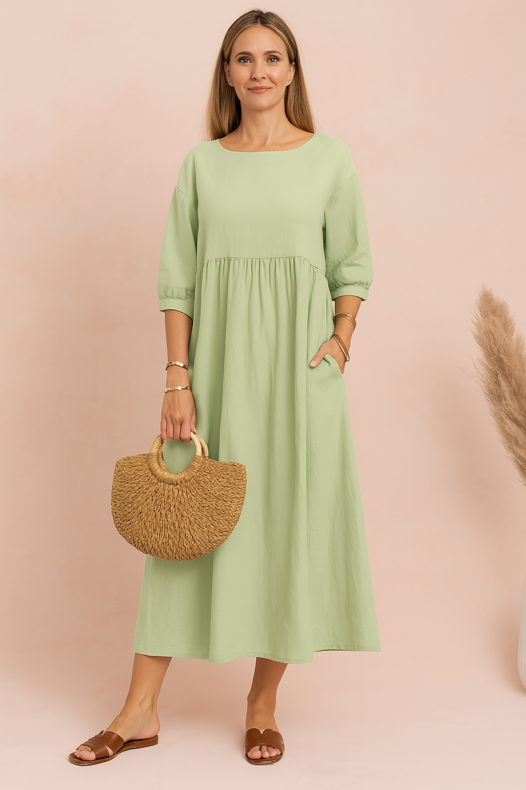 Amabella | Elegant and sophisticated summer dress 4
