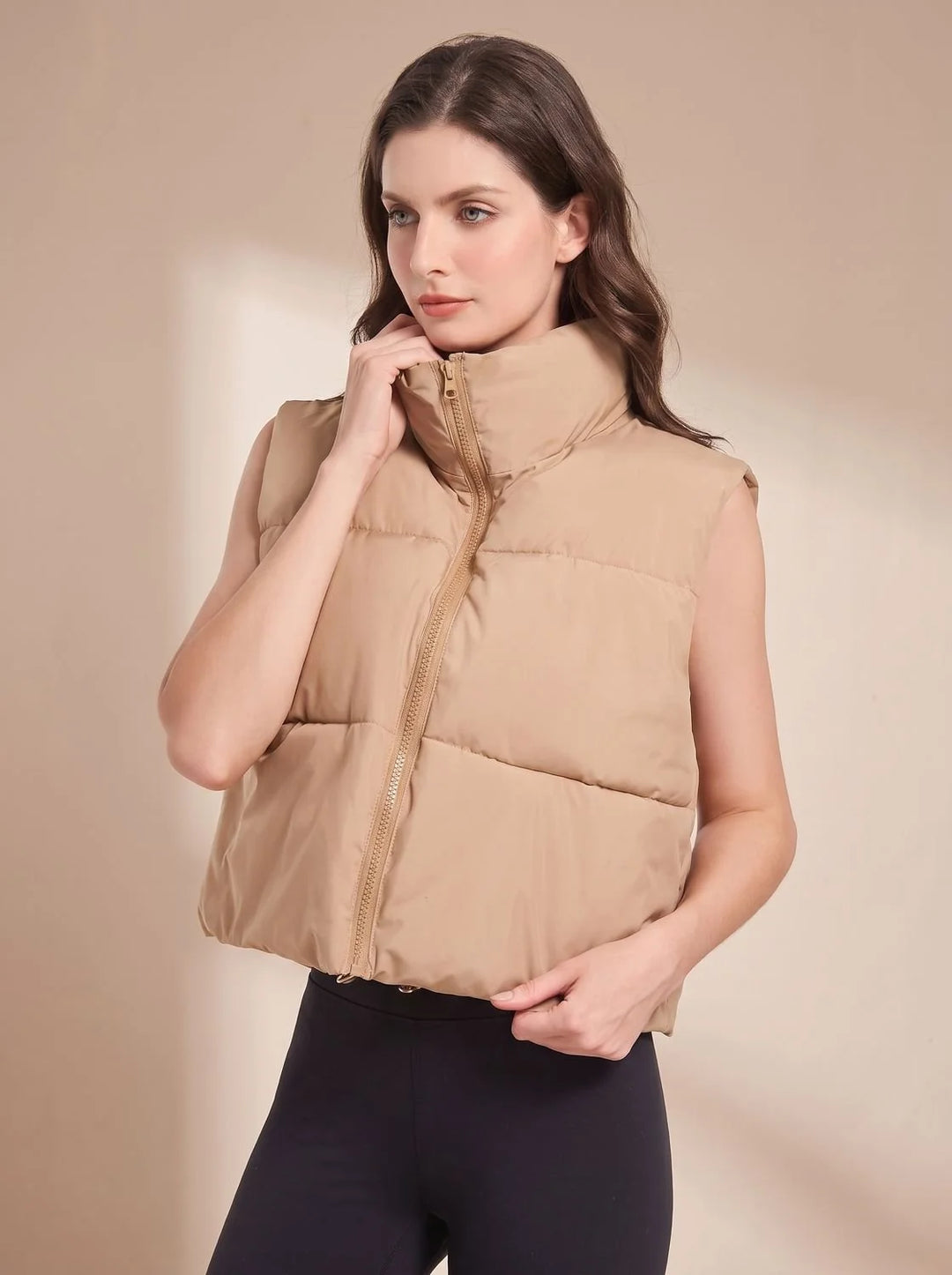 Annika | Damen Ultraleichter Stehkragen Bodywarmer Kurze Steppweste 4
