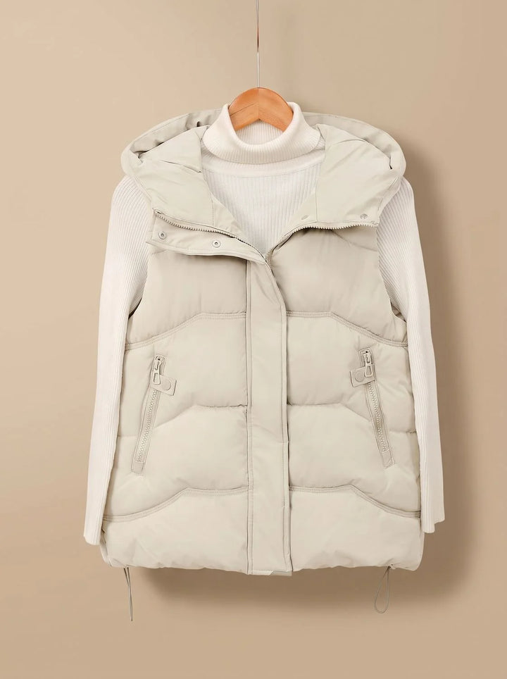 Annika | Damen Wattierter Kapuzen-Bodywarmer mit Reißverschlusstaschen 6