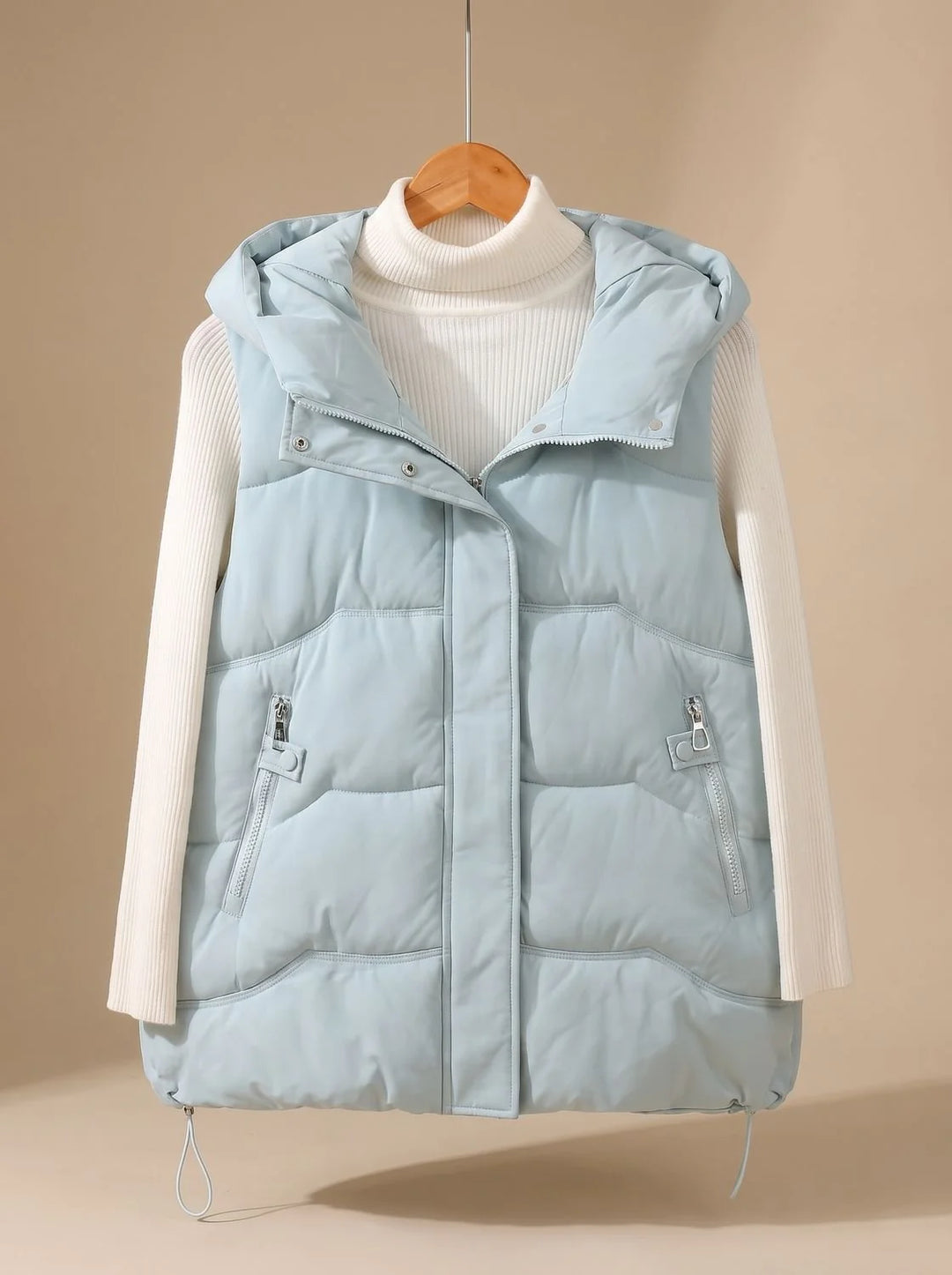 Annika | Damen Wattierter Kapuzen-Bodywarmer mit Reißverschlusstaschen 7