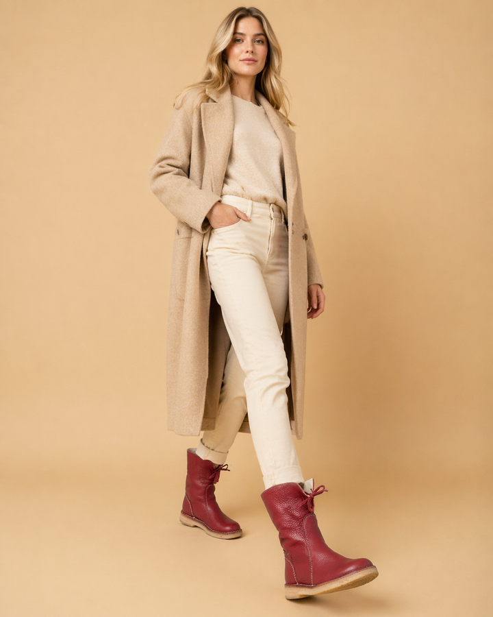 Mainalyn | Women’s Stylish Winter Lace-Up Boots for Modern Looks