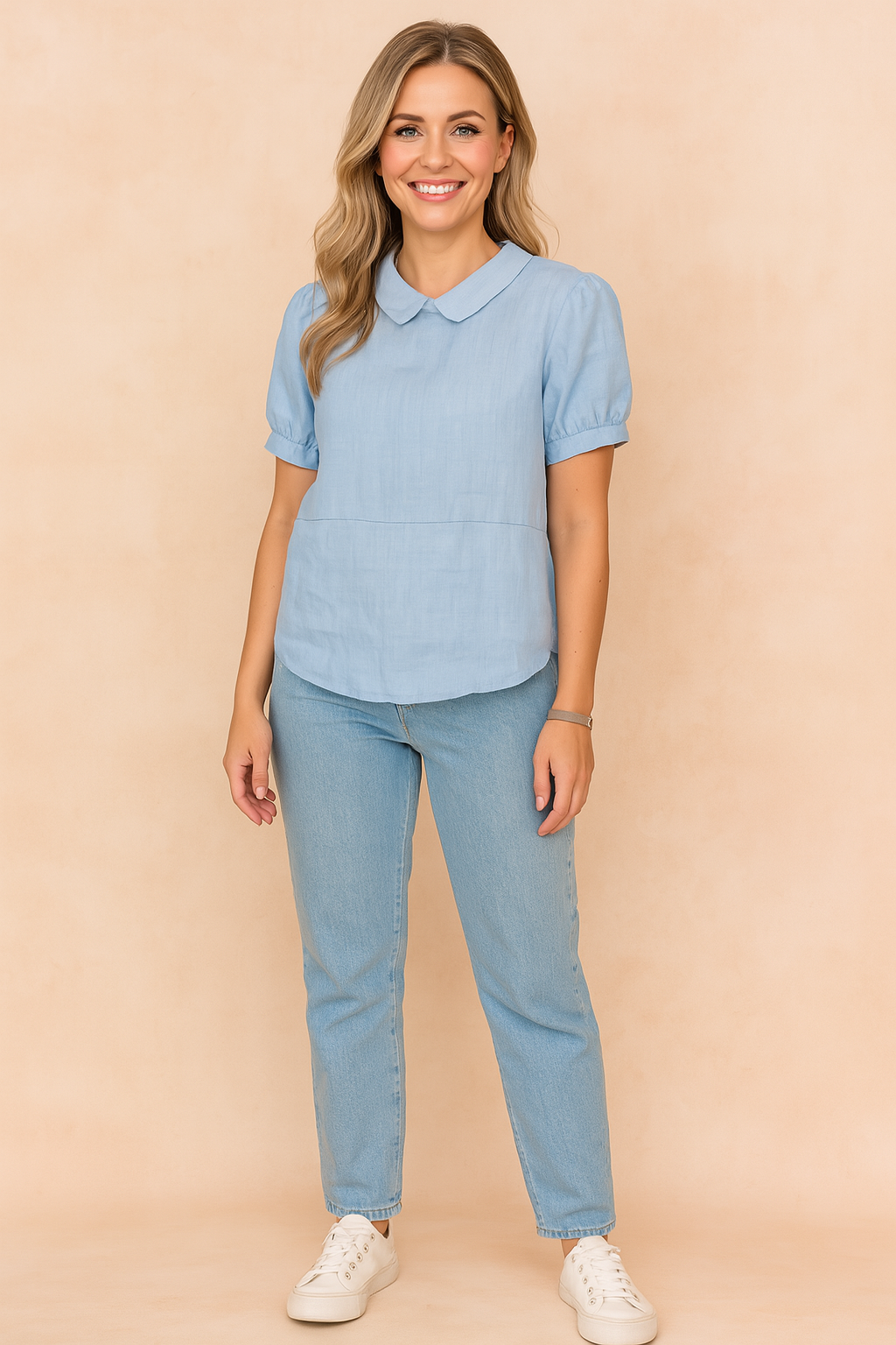 Bella | Cropped top with collar 5