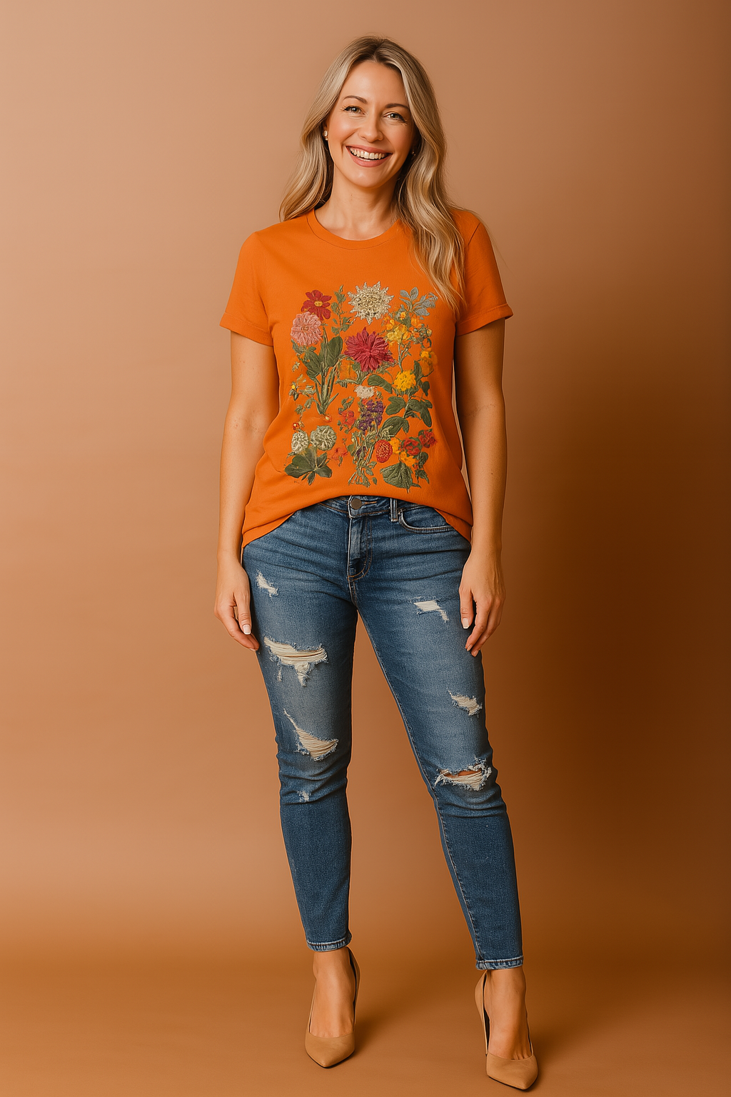 Berry | T-shirt with a Plant Motif 2