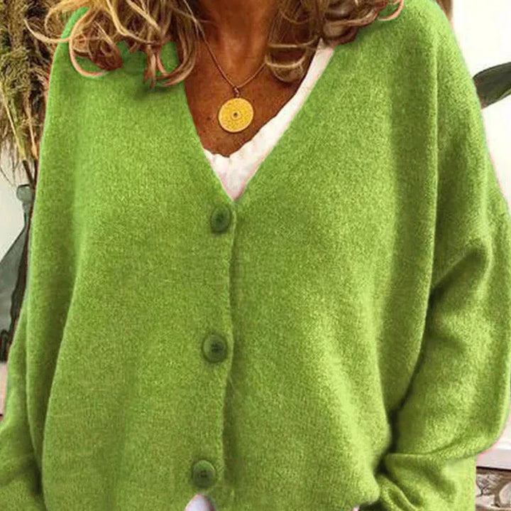 Birgit | Damen Freizeit-Strickjacke mit V-Ausschnitt und Knöpfen 14