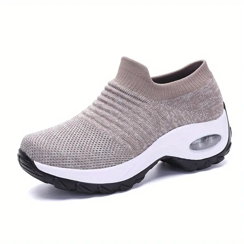Breathable Slip-On Casual Shoes for Women – Lightweight & Versatile Comfort 10