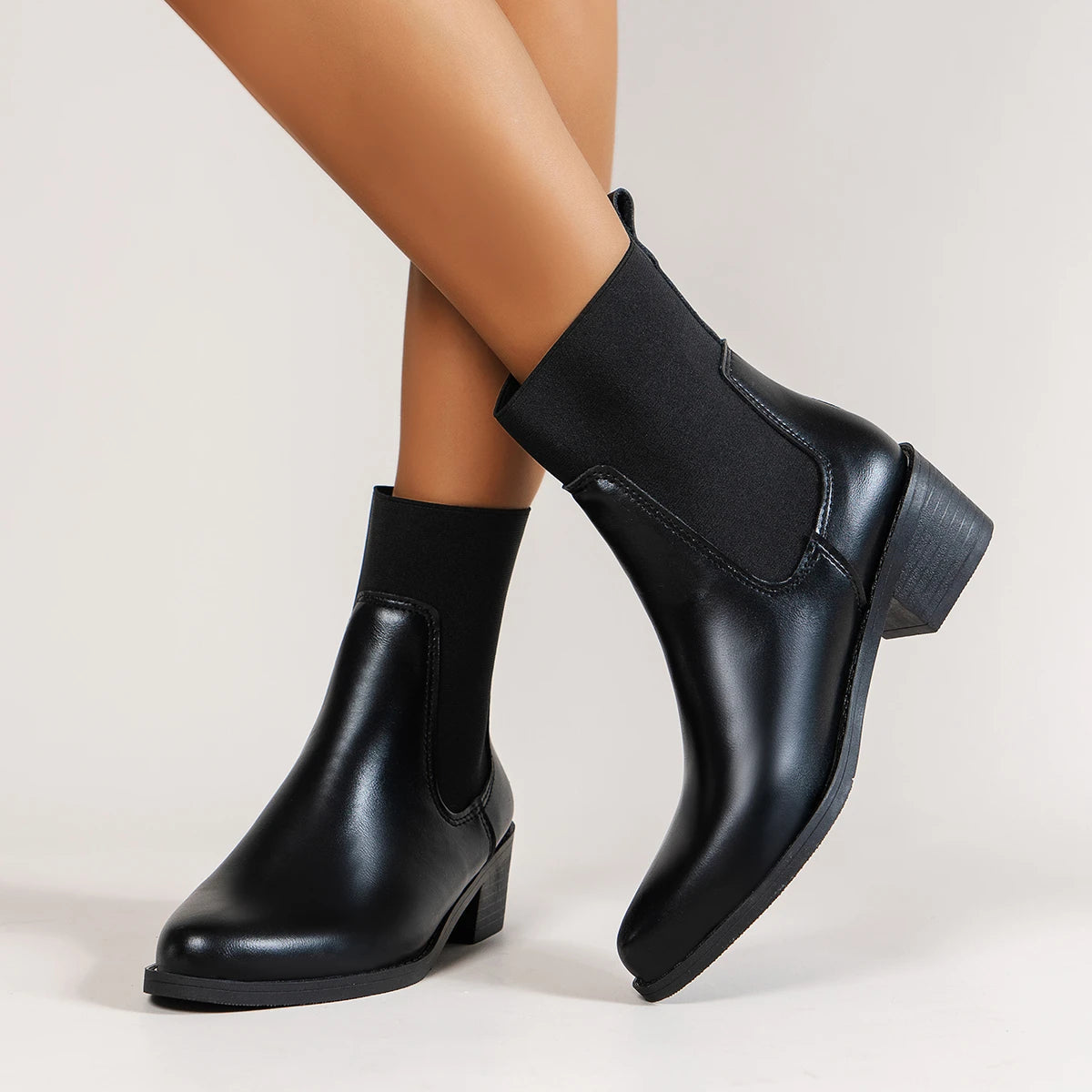 Chunky Heel Chelsea Boots for Women – Stylish Footwear for All-Day Comfort 1