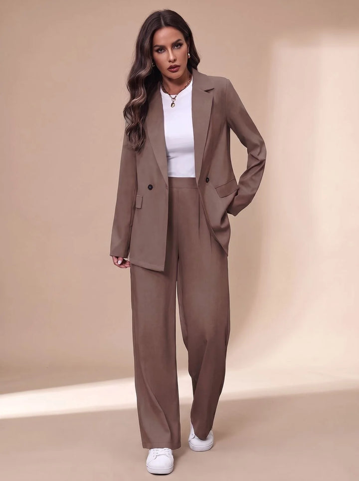 Clara | Damen Taillierter Zweireihiger Hosenanzug mit Weiter Hose, Burgundy 13