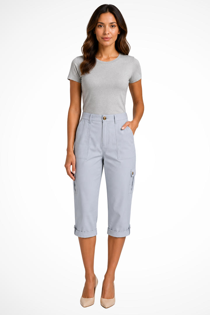Cropped Women's Cargo Trousers with Roll Up Hem for Versatile Style and Practical Storage 6