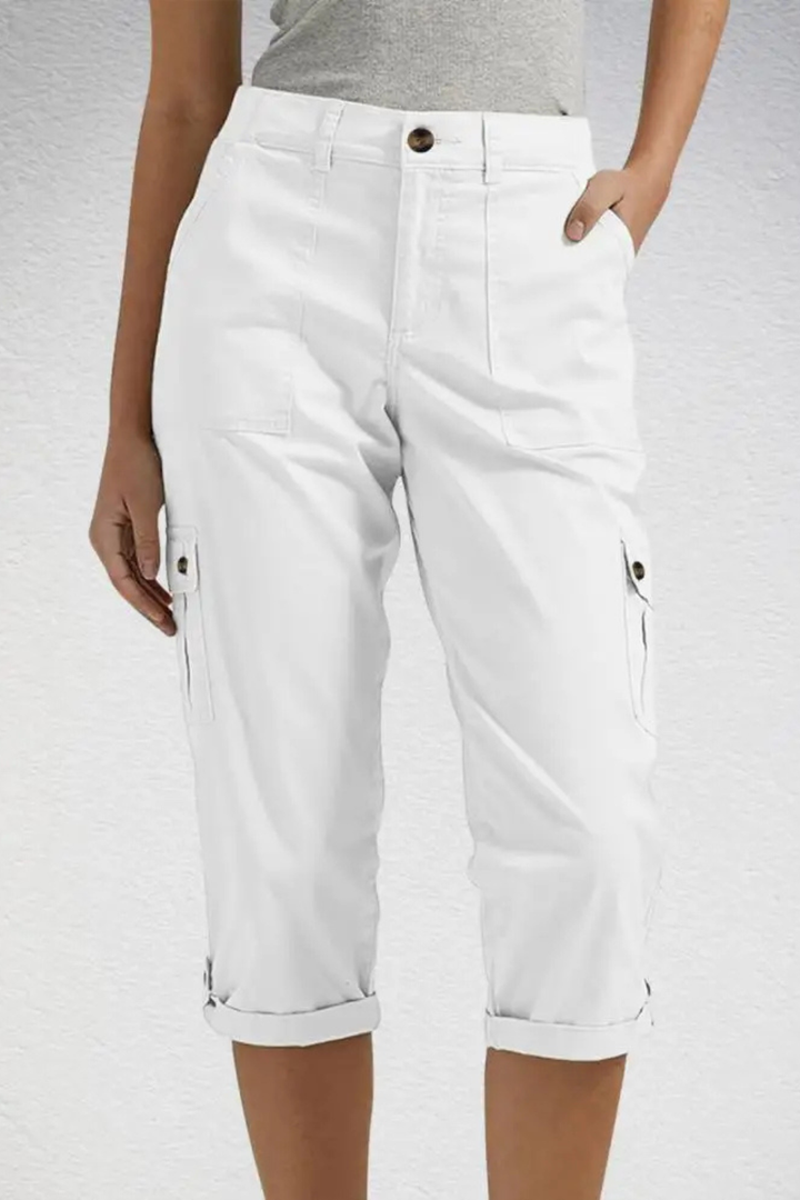 Cropped Women's Cargo Trousers with Roll Up Hem for Versatile Style and Practical Storage 8