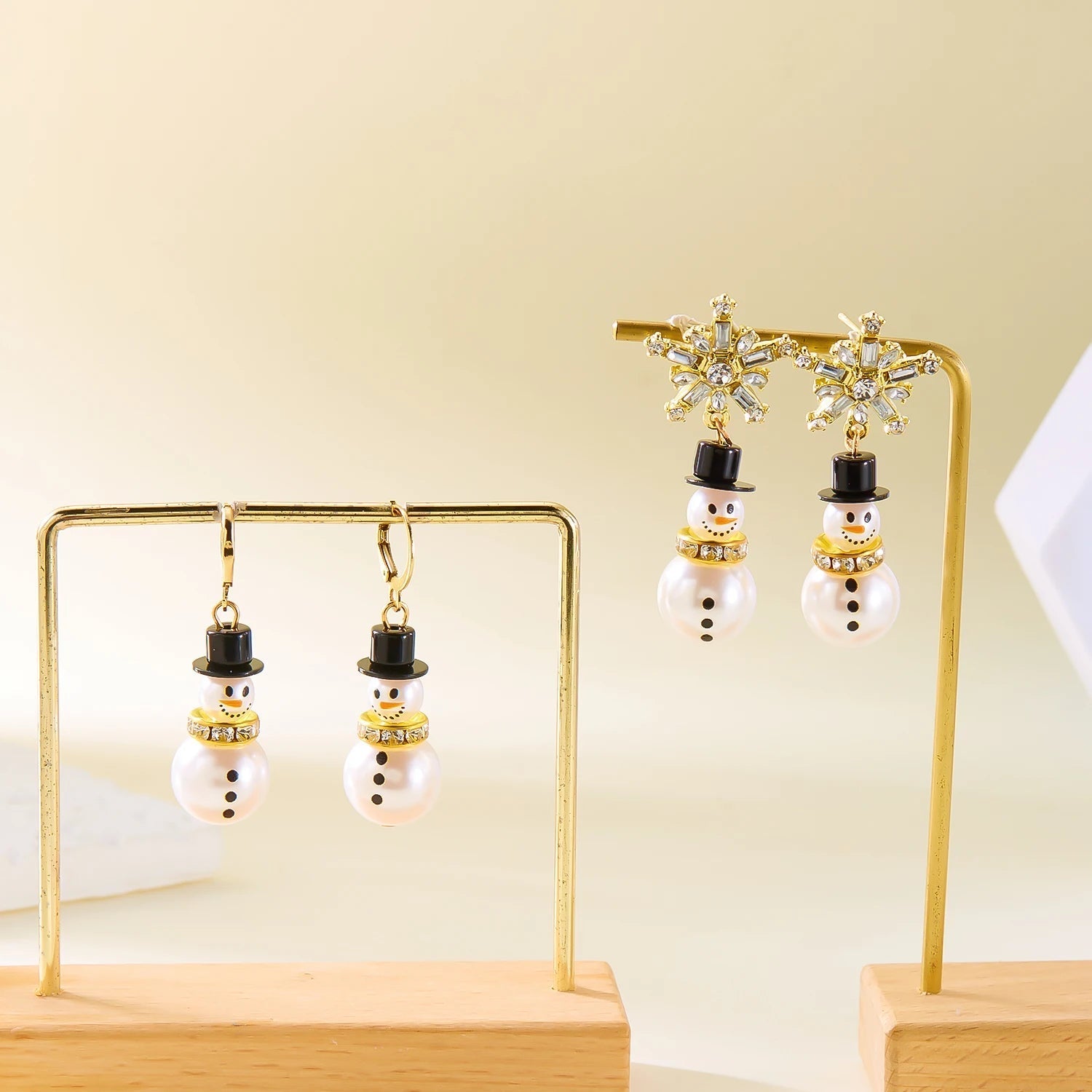 CrystalChill | Shiny Snowflake Earrings for Christmas Gifting 1