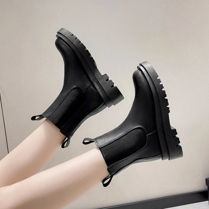 Drune Damen Ritterstiefel - Kniehohe Stiefel im Retro-Stil mit robustem Absatz 1