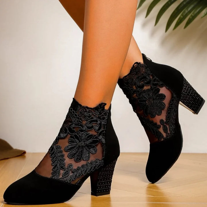 Drune | Bestickte High-Heel-Stiefel - Trendy Footwear 2