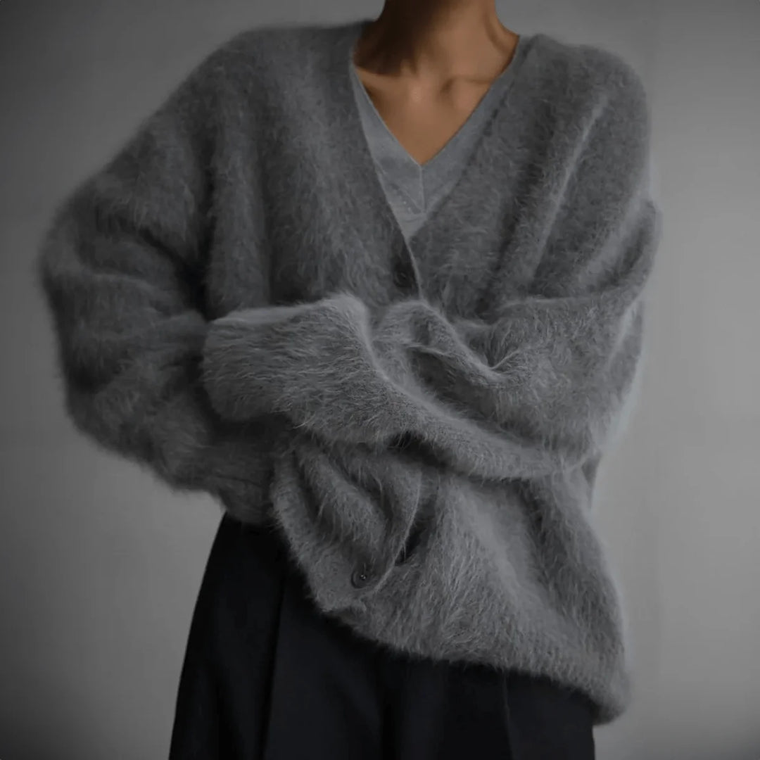 Edith | Damen Trendige Flauschige Strickjacke mit Knopfleiste 8