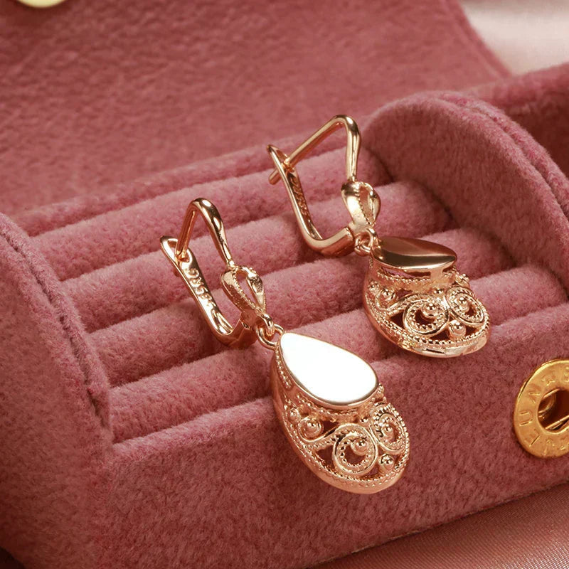 Elegant Drop Earrings – Unique Design and High Quality 1