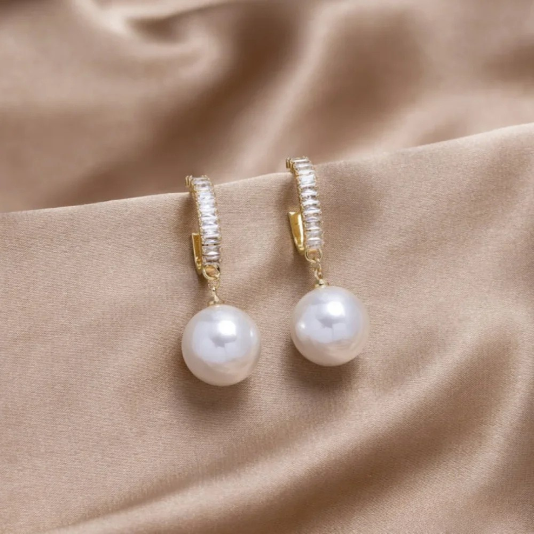 Elegant Jewelry with Pearls and Cubic Zirconias – Perfect for Every Occasion 0