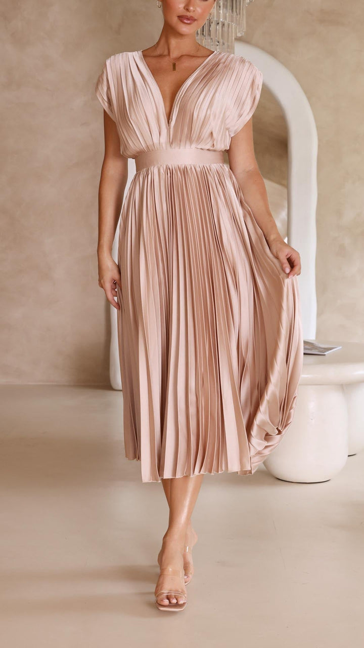 Elegant Maxi Dress for Women - Pleated Summer Wedding Guest Dresses, Formal Occasions, Timeless Style 5