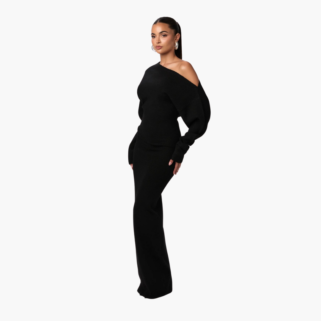 Elegant Off-Shoulder Black Maxi Dress for Women - Stylish Formal Evening Wear 0