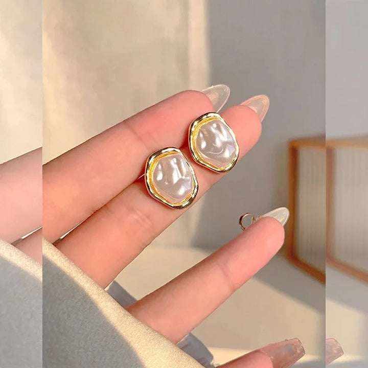 Elegant White Pearl Earrings – Classic Jewelry for Every Occasion, Stud Fastening 3
