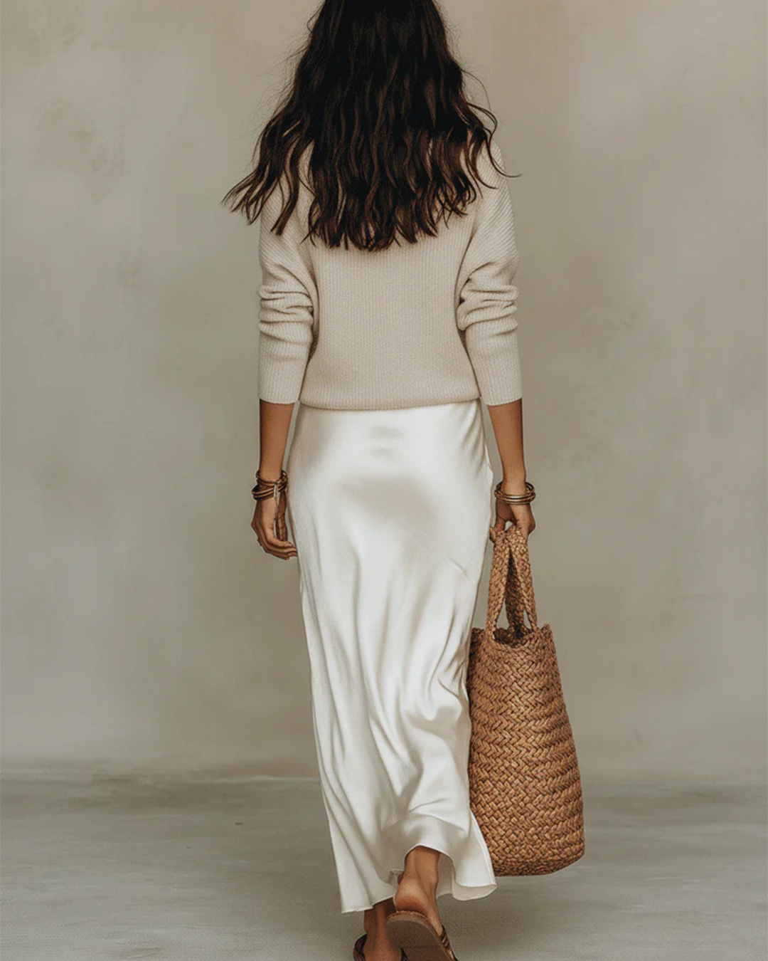 Elegant Women's Maxi Dress & Sweater Set for Versatile Styling 2