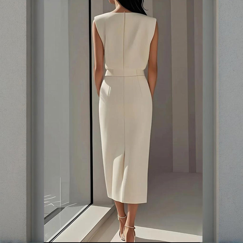 Elegant Women’s Midi Dress with Side Button Detail and Split Hem 1