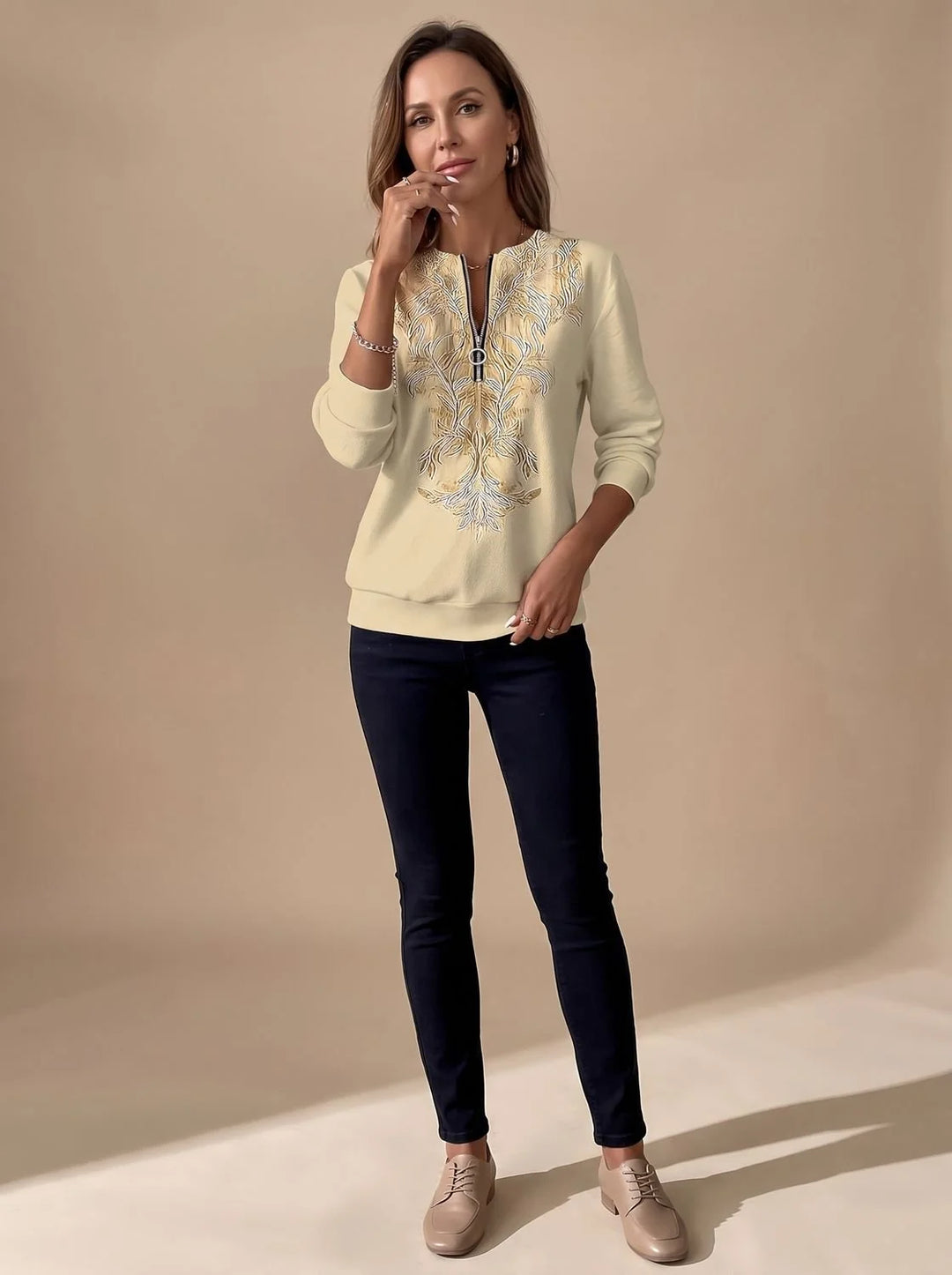 Emilia | Damen Zip-Slim-Fit-Pullover mit Blumenmuster und Reißverschluss 0