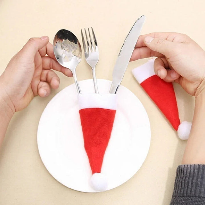 FestiveHolder | Christmas Cutlery Bag Set for Dinner Table Setup 2