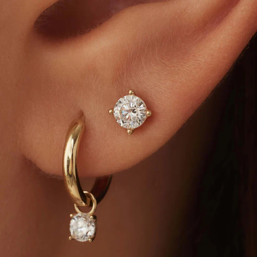 Gold Earrings with Pendants – Elegant Jewelry for Every Occasion, Perfect as a Gift 3