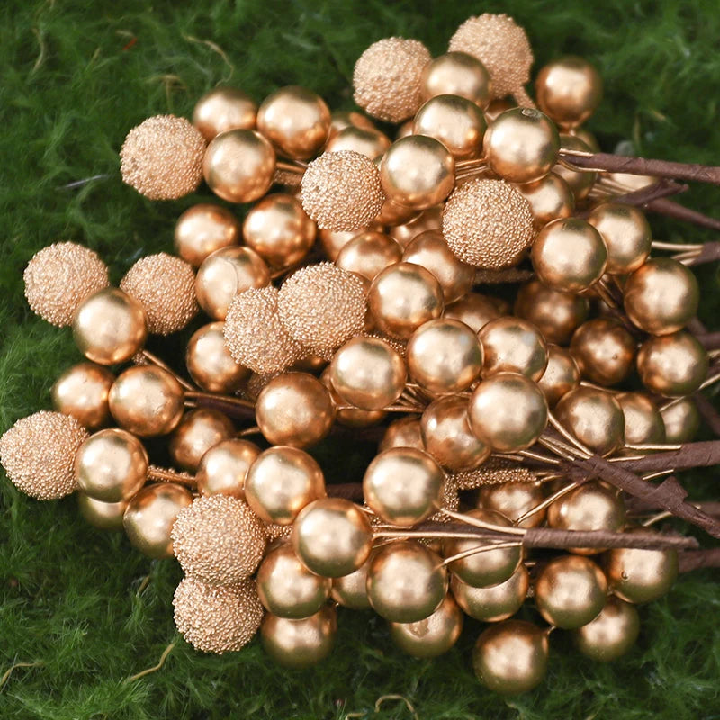 Golden Elegance | Christmas Tree Bouquet Set for Festive Decor 1