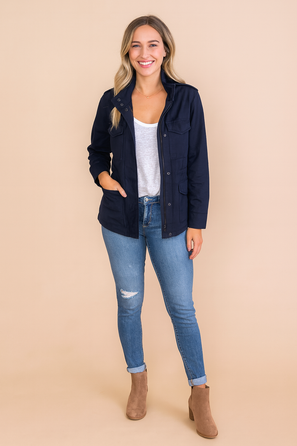 Julia | Stylish Jacket with Zipper 4