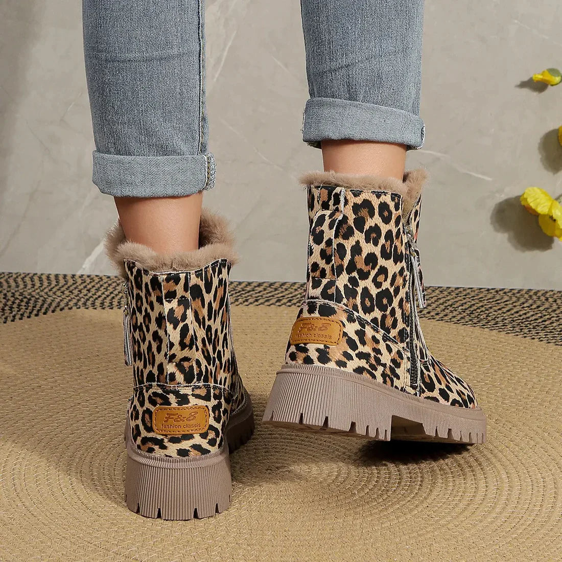 Leopard Print Snow Boots for Women – Cozy & Stylish Winter Footwear 0