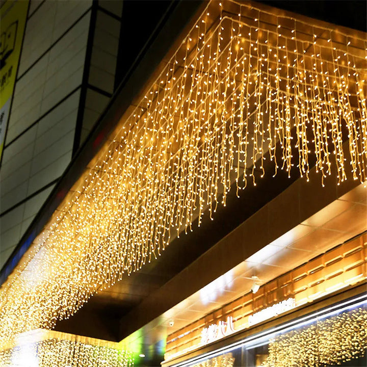 Light Wreath | Solar-Powered Icicle Lighting for Outdoor Decoration 3