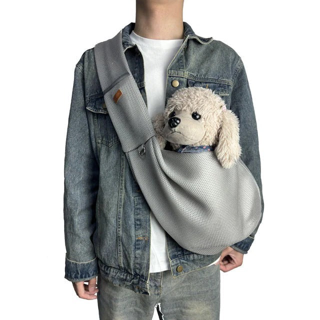 Lightweight and breathable crossbody bag for dogs 3