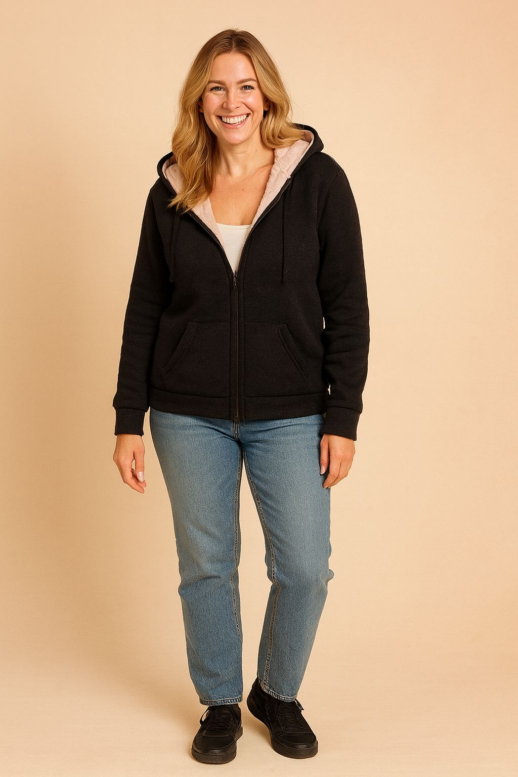 Lina | Warm lined sweatshirt with pockets 0