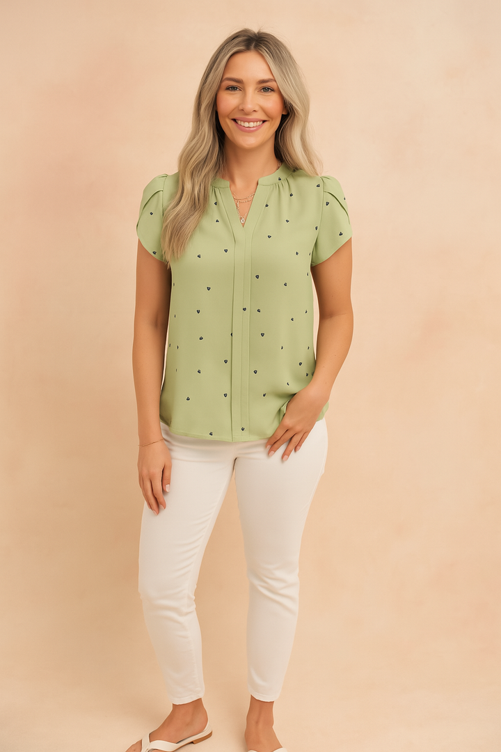Livia | Girly blouse with a heart motif 1