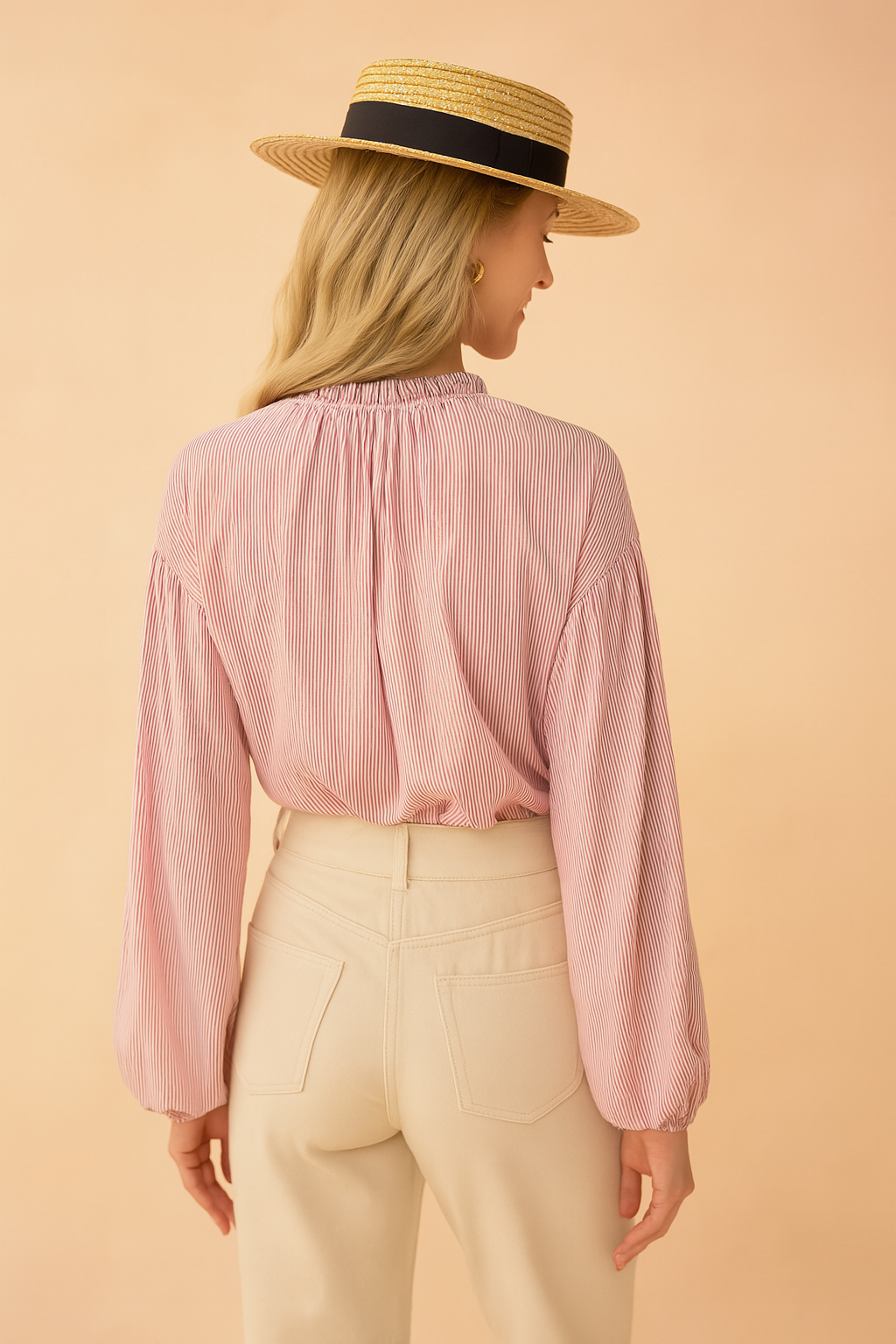 Liwia | Stylish striped blouse with a delicate stand-up collar 1