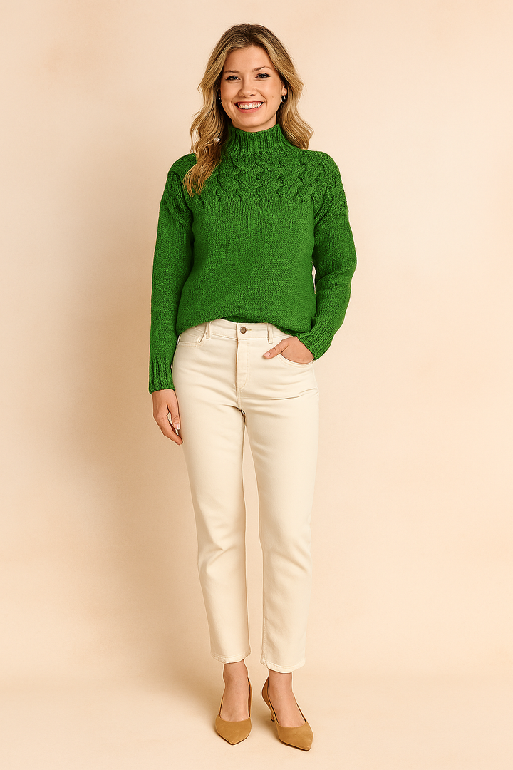 Marta | Sweater with a knitted pattern at the top 2