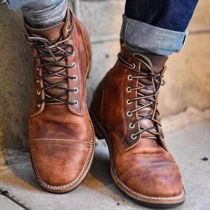 Men's Supportive Boots for Comfort and Warmth 1