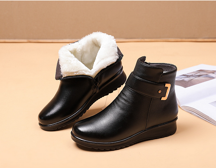 Non-Slip Winter Boots for Women – Cozy & Secure Comfort 5