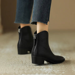 Pointed-Toe Ankle Boots for Women – Chic & Versatile Style 3