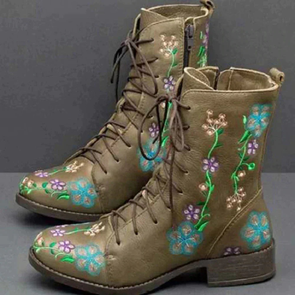 Retro-Stiefel mit ethnischer Stickerei 4