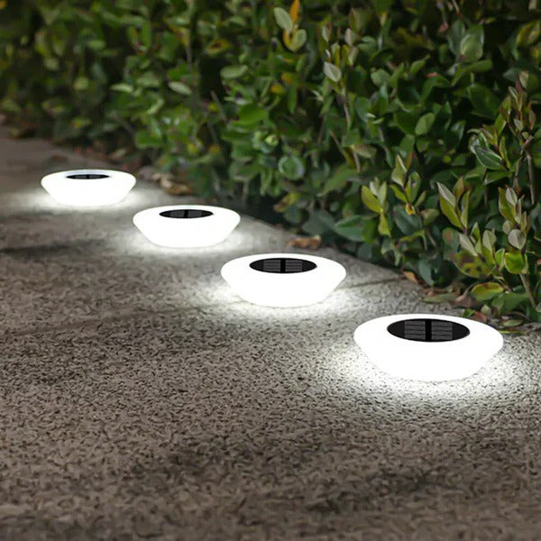Rust-Proof Solar Outdoor Lights 1